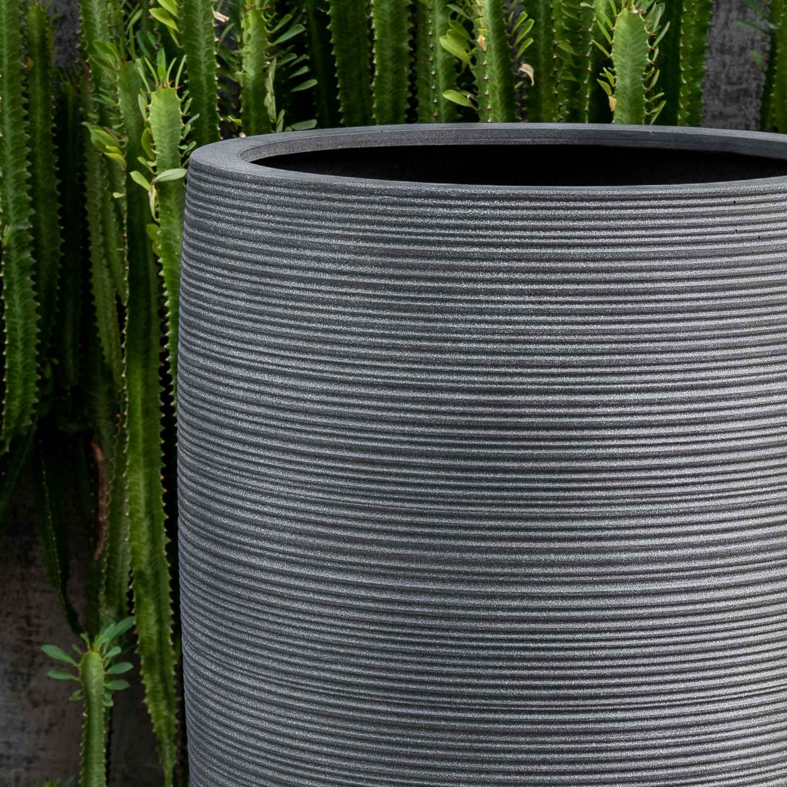 Glenmoore Planter by Campania International – Birdsall & Co.