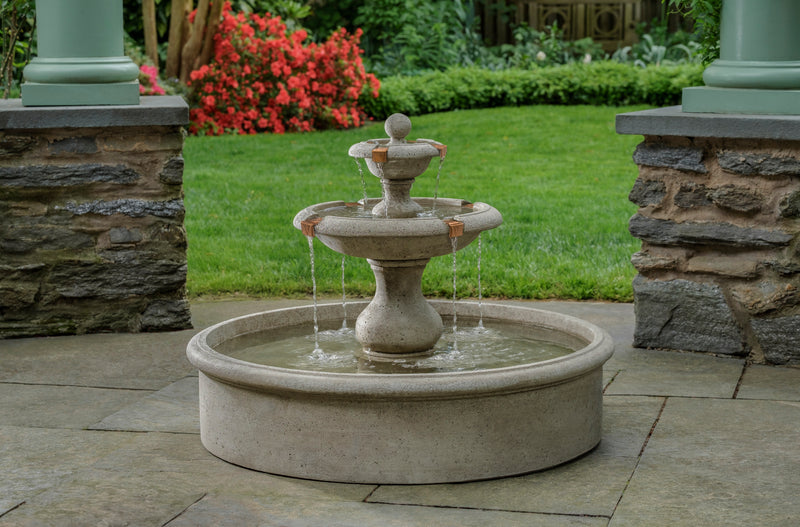 Parc Fountain by Campania International