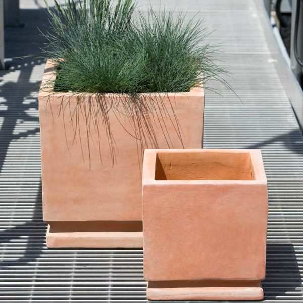 Set of 2 square containers with one planted with grasses