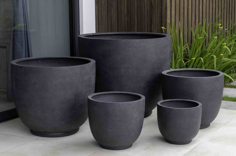 Grouping of 5 containers in grey color