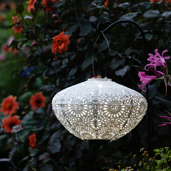 Crown Chantilly Lace Solar Lantern