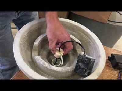 Video showing how to install a pump in the fountain