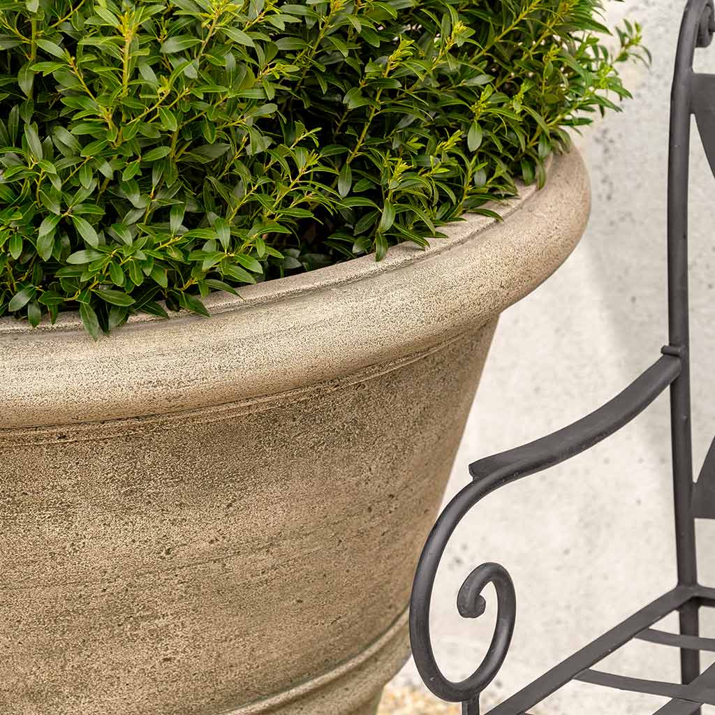 40 x 40 plant pot Rustic Rolled Rim 40